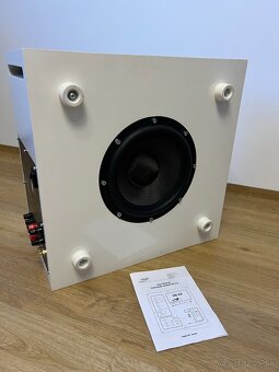 Zakazkovy subwoofer STX 10" - 3