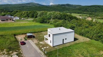 5-izb. rodinný dom s výhľadom na Inovec, Trenčianske Jastrab - 3