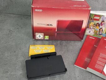 Nintendo 3DS, červené, hra LEGO Friends, orig. krabica, dock - 3