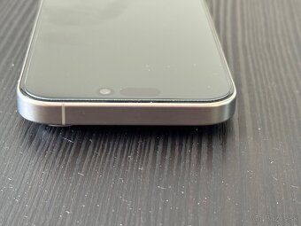 iPhone 15 Pro 256GB Natural Titanium - 3