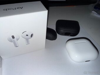 Predám Apple airpods 4 - 3