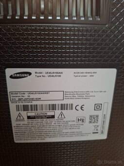 TV  Samsung  UE40J5100AW - 3
