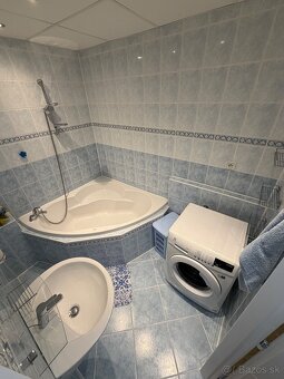 Prenájom pekný 3 - izbový byt s balkónom 72m -KVP - 3