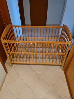 Predam postielku bez matracu s mantinelom - 3