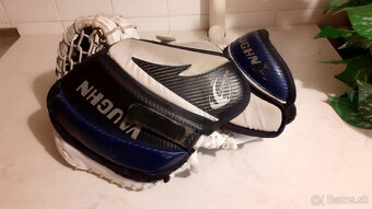 Predám brankársku lapačku Vaughn - 3