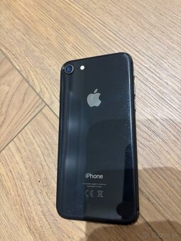 iPhone 8 - 3