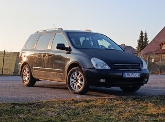 Kia Carnival benzín 2.7 V6 - 3
