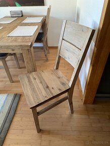 Stôl a 4 stoličky - 3