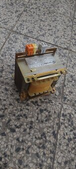 Transformator 400VA PRI 230V SEC 230V - 3