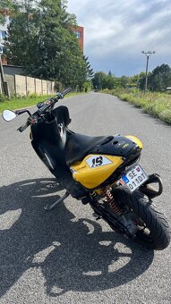 Yamaha aerox 2004 - 3