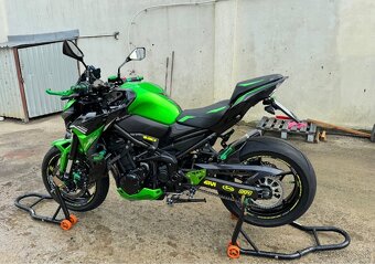 Kawasaki Z900 - 3