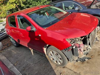 Predám na diely Dacia Sandero II 1.2 D4F F7 1.5 DCI K9K - 3