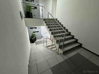 Prenájom kancelárskych priestorov v zrekonštruovanej budove - 3