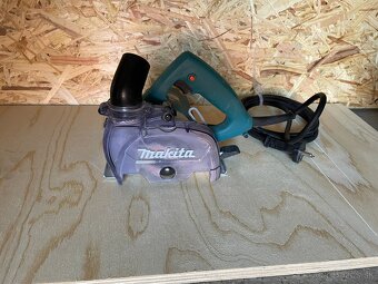 Makita 4100KB - 3