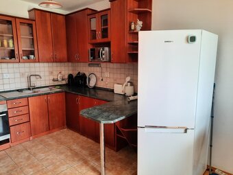 prenajmem 2-izb. byt v Galante s loggiou a klimou - 3