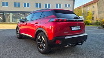 Peugeot 2008 1.2 96kw Allure AT 8 stupňová 70000km - 3