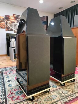 WILSON AUDIO PUPPY SERIES 7 - 3