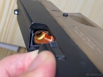 Glock 19 WE green gas - 3