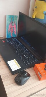 Asus Vivobook Go - 3