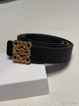 LOEWE damsky opasok - 3