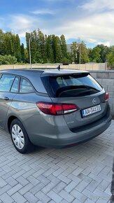 Opel Astra Sports Tourer+ 9700€ z DPH - 3