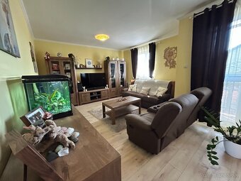 Dolný Bar- Rodinný dom 300m2 s pozemkom 1646m2 - 3