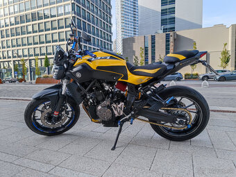 Yamaha MT-07 - 3