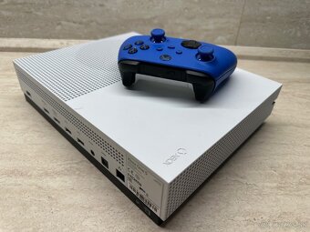 Microsoft Xbox One S 1TB - 3