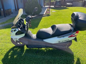 Kymco 300i - 3