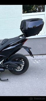 Držiak na kufor na Yamaha Tmax - 3