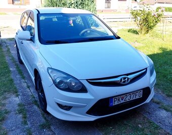 HYUNDAI I30 - 3