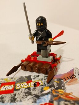 LEGO Castle 1185 Raft - 3