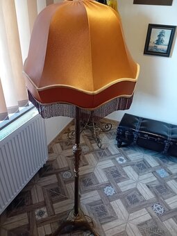 Stojanová lampa - 3