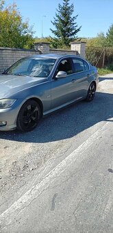 Predám vymením BMW 318 E90 2.0l 100kw rok 2010 feislift - 3
