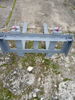 UNC 60,61 Paletizačnè vidly - 3