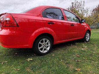 Chevrolet Aveo - 3