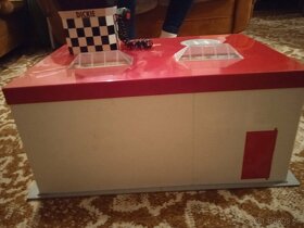 Závodná stanica - 3