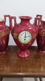 Krbove hodiny a vázy.. - 3
