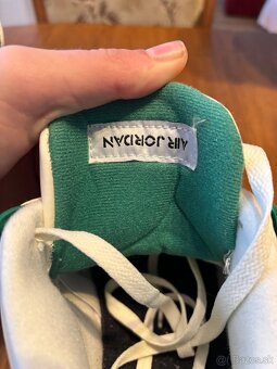 Jordan 4 SB Pine Green - 3