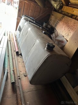 Nádrž Volvo fh13 - 3