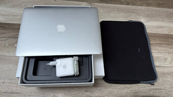 Macbook Air early 2014, 13-palcovy - 3