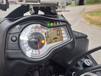 Suzuki DL650 V-strom - 3