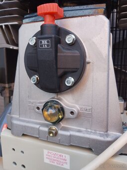 Schneider kompresor 650/90 NOVY - 3