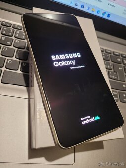 Predám Samsung S21 Fe 5G - 3