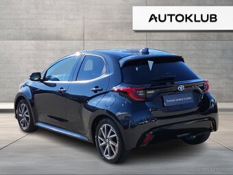 Toyota Yaris EXECUTIVE + VIP - 3