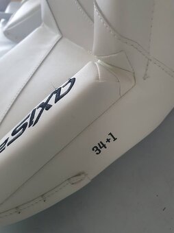 Brankárske betóny CCM AXIS2.9-34+1" nové - 3