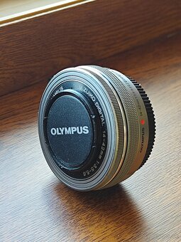 M.Zuiko14-42mm pancake - 3