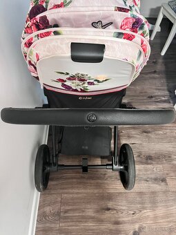 Cybex Priam 4.0 Spring Blossom Light - 3