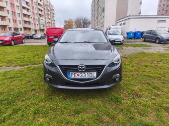Predám Mazda 3 - 3