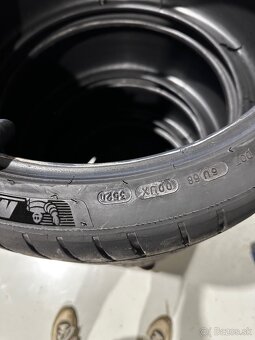 Michelin Pilot Sport 4s 245/35 r20 - 3
